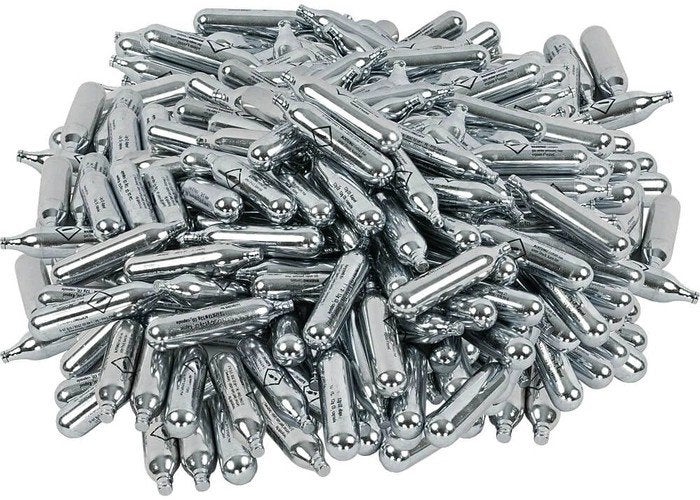 100 stuks CO2 patronen 12 gram schietsport, Ophalen of Verzenden, Nieuw