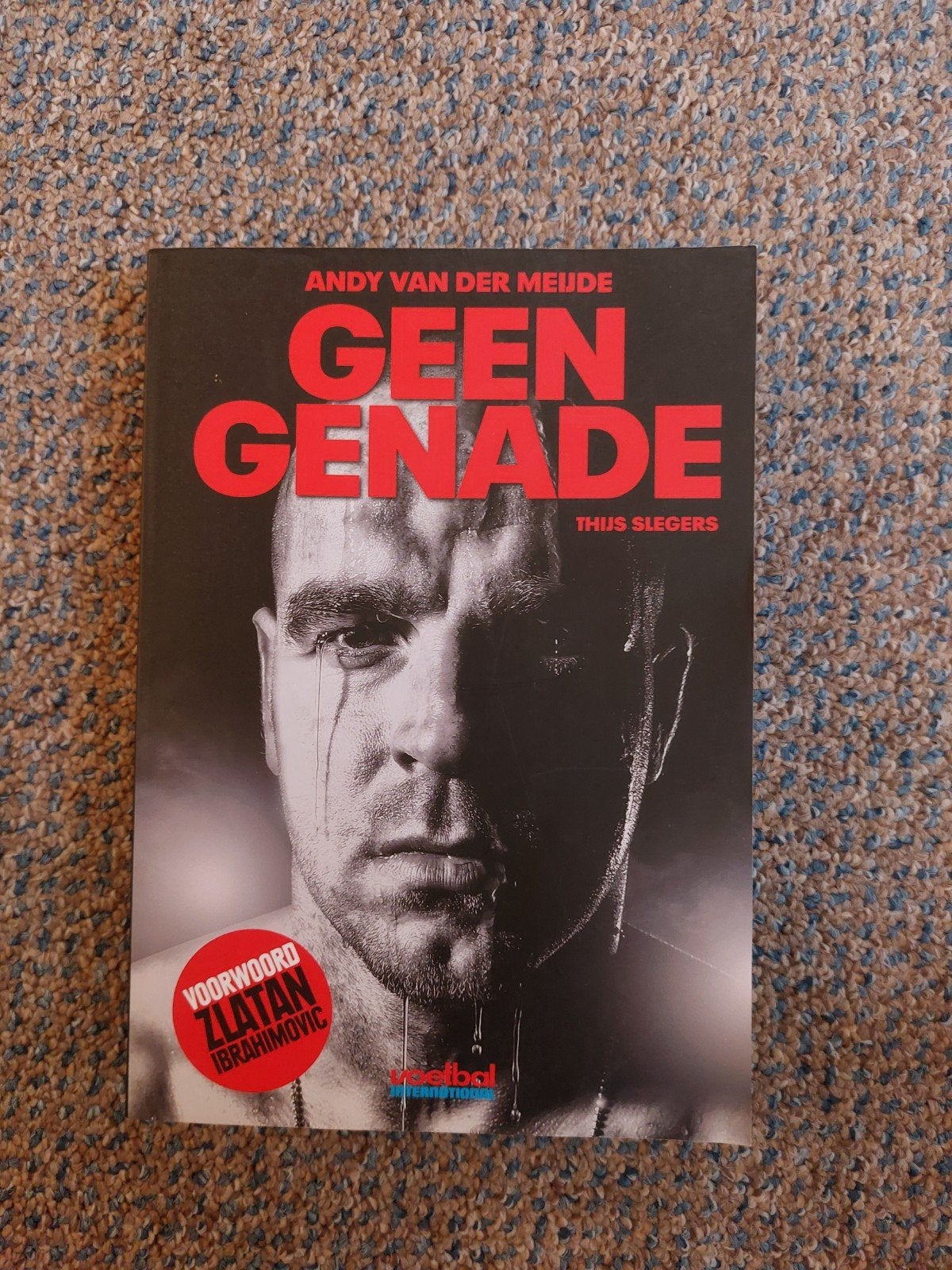 Geen Genade - Andy van der Meude & Thijs Slegers, Ophalen of Verzenden, Zo goed als nieuw, Andy van der Meude, Thijs Slegers, Nederland