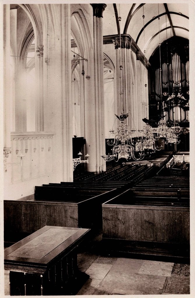 Nijmegen – Interieur St. Stevenskerk (foto A.G. van Agtmaal), Verzamelen, Ansichtkaarten | Nederland, Ophalen of Verzenden, 1940 tot 1960