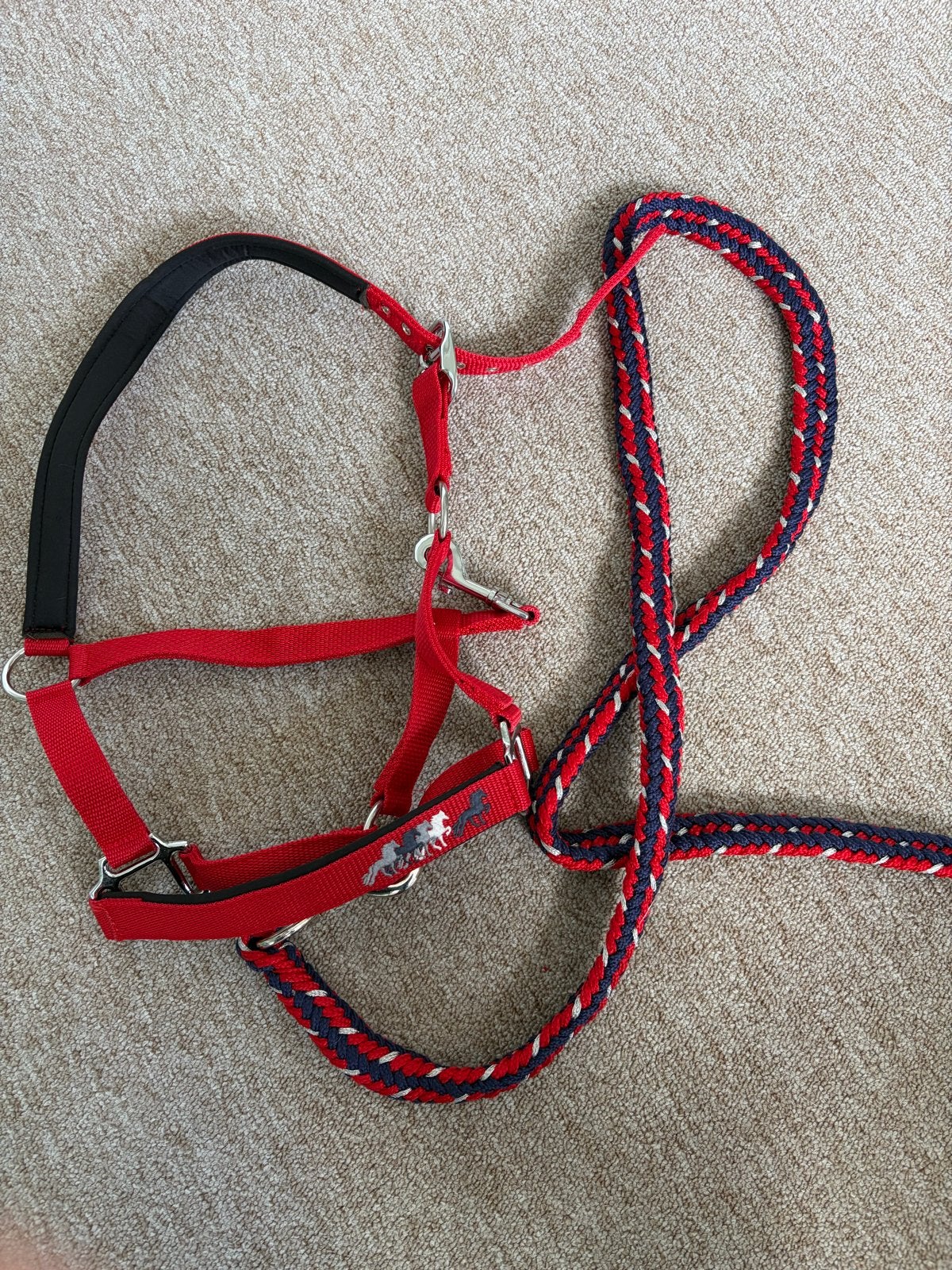 Karlsund halster, Ophalen of Verzenden, Zo goed als nieuw