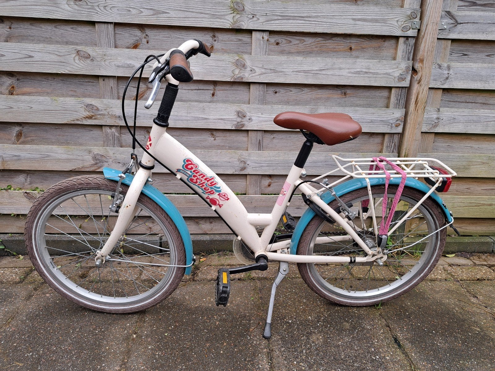 Bike Fun Kids Candyshop (20 inch) – Creme / Roze, Fietsen en Brommers, Ophalen, 20 inch of meer, Gebruikt, Velgrem
