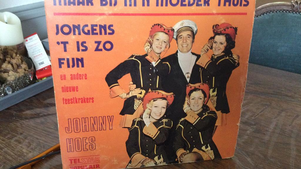Maar bij m,n moeder thuis Telstar lp, Cd's en Dvd's, Vinyl | Nederlandstalig, Ophalen of Verzenden, Zo goed als nieuw, Overige formaten
