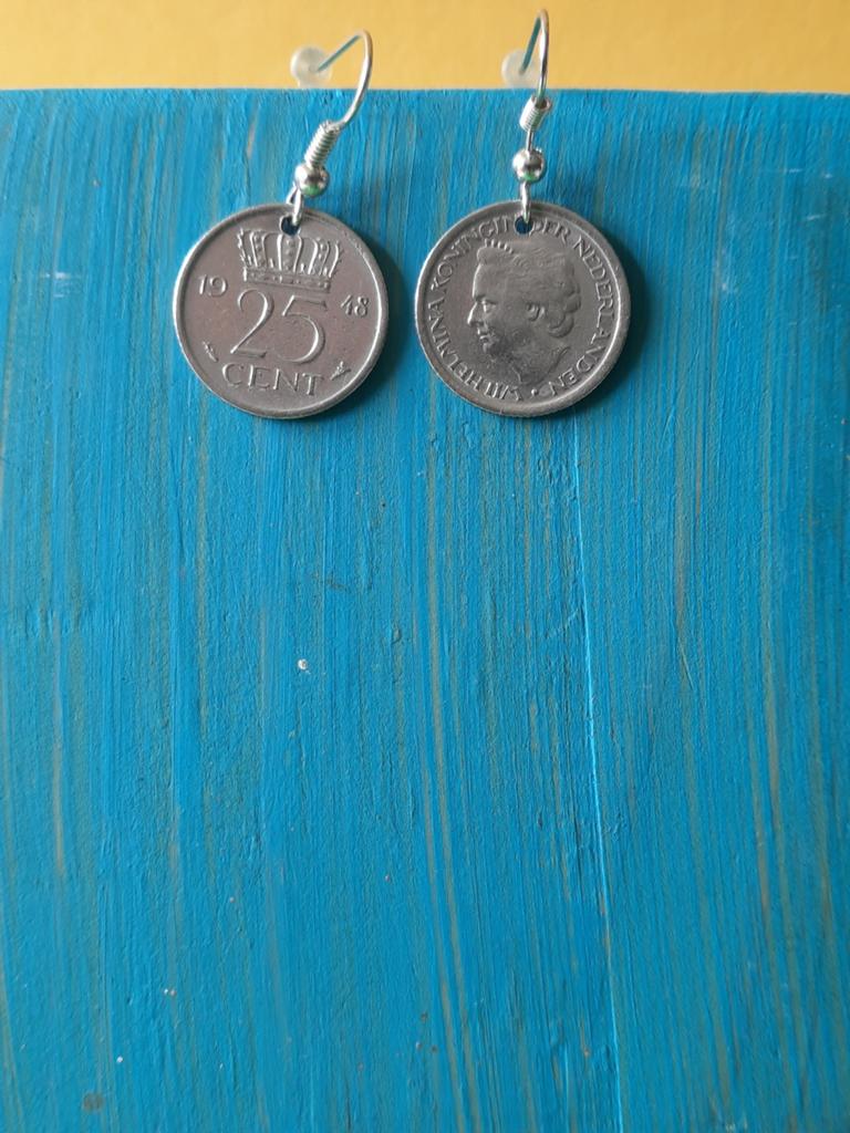 Wilhelmina Kwartjes Oorbellen, Ophalen of Verzenden, Zo goed als nieuw, Zilver, Overige materialen