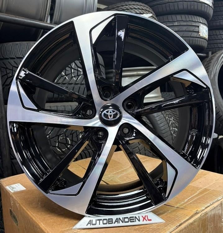 18 Inch Toyota Corolla, Avensis, C HR, Auris, velgen 5x114.3, 18 inch, Velg(en), Nieuw, Ophalen of Verzenden