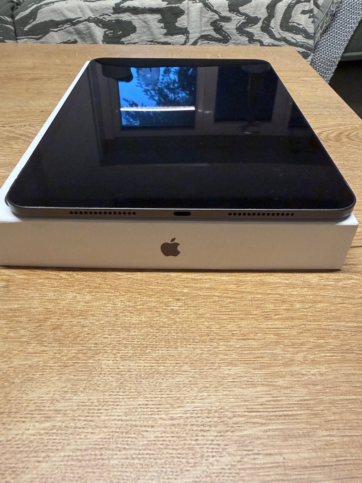 Foto 4 van Apple iPad Pro 11-inch 256Gb Wi-Fi Spacegrijs (2026)