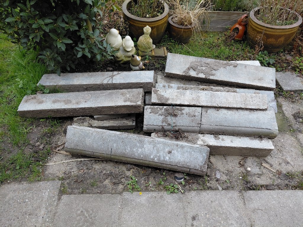 Gratis af te halen trottoir banden, Ophalen, Gebruikt, 100 tot 200 cm, Overige typen