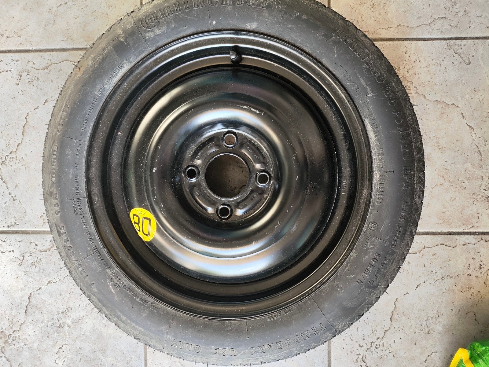 Continental Thuiskomer 15 inch 125/80 R15, Ophalen, Zo goed als nieuw