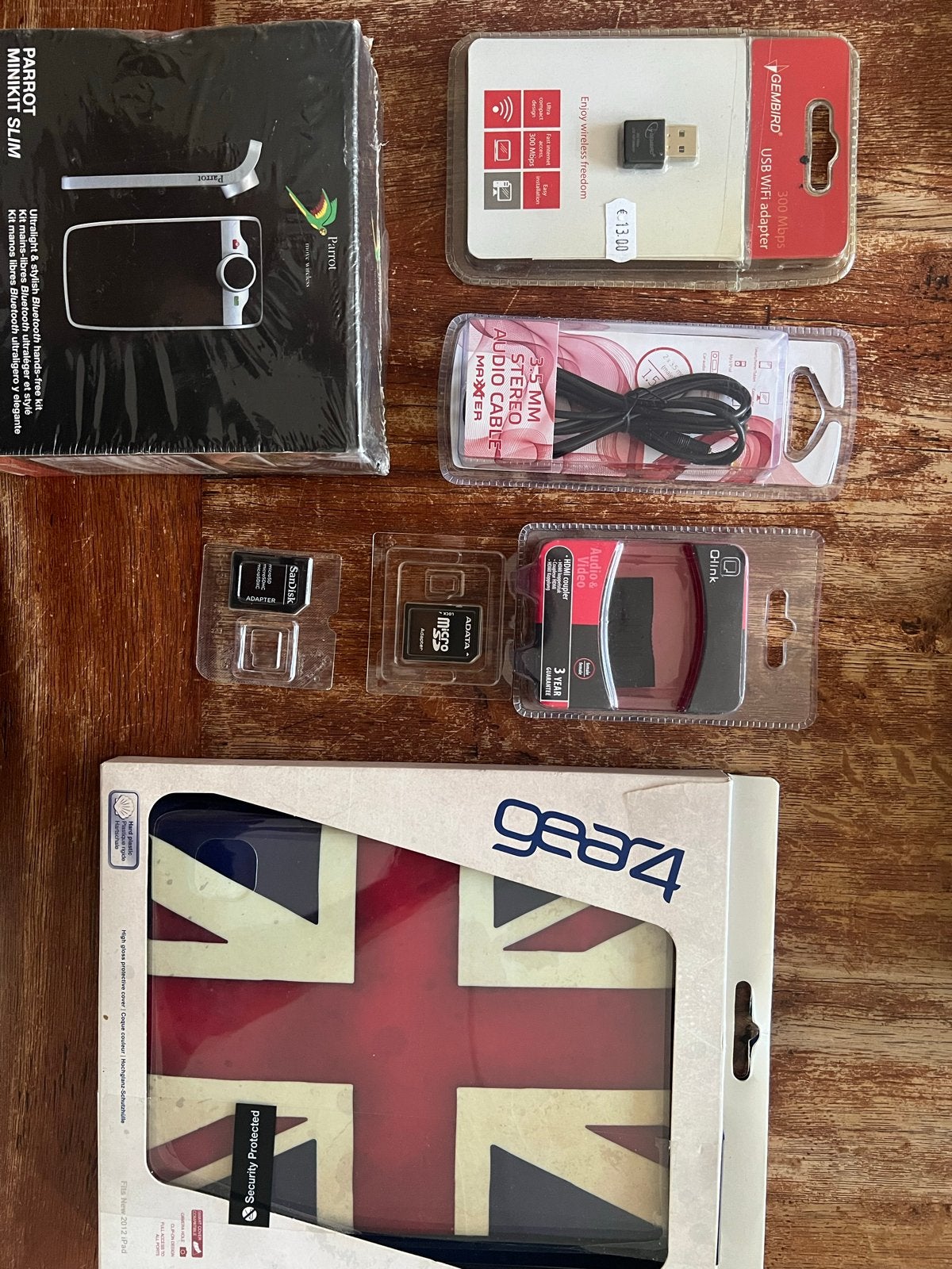Diverse Elektronische Accessoires: Kabels, Adapters, Hoes, Ophalen of Verzenden, Nieuw