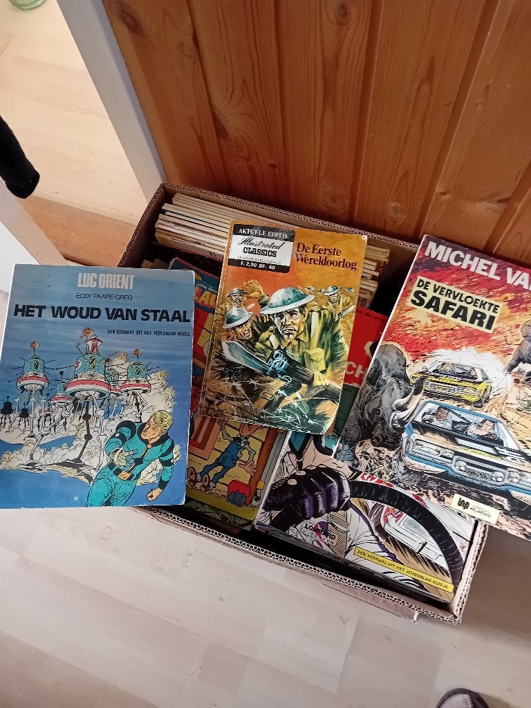stripboeken, Boeken, Meerdere stripboeken, Ophalen, Gelezen