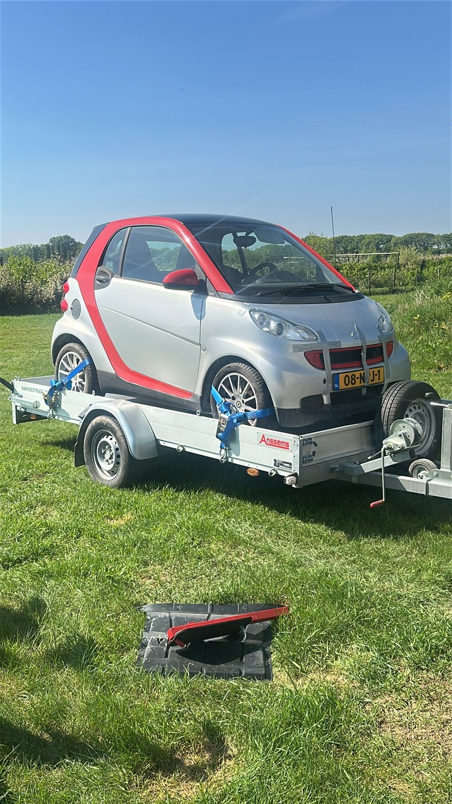 Anssems AMT autoambulance, Ophalen, Zo goed als nieuw