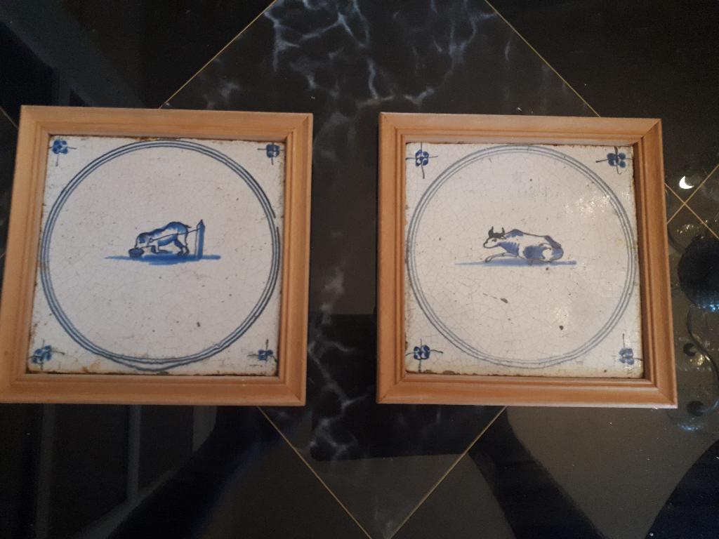2 Antieke Handgemaakte Delftsblauwe Tegels Spinnekopje, Ophalen