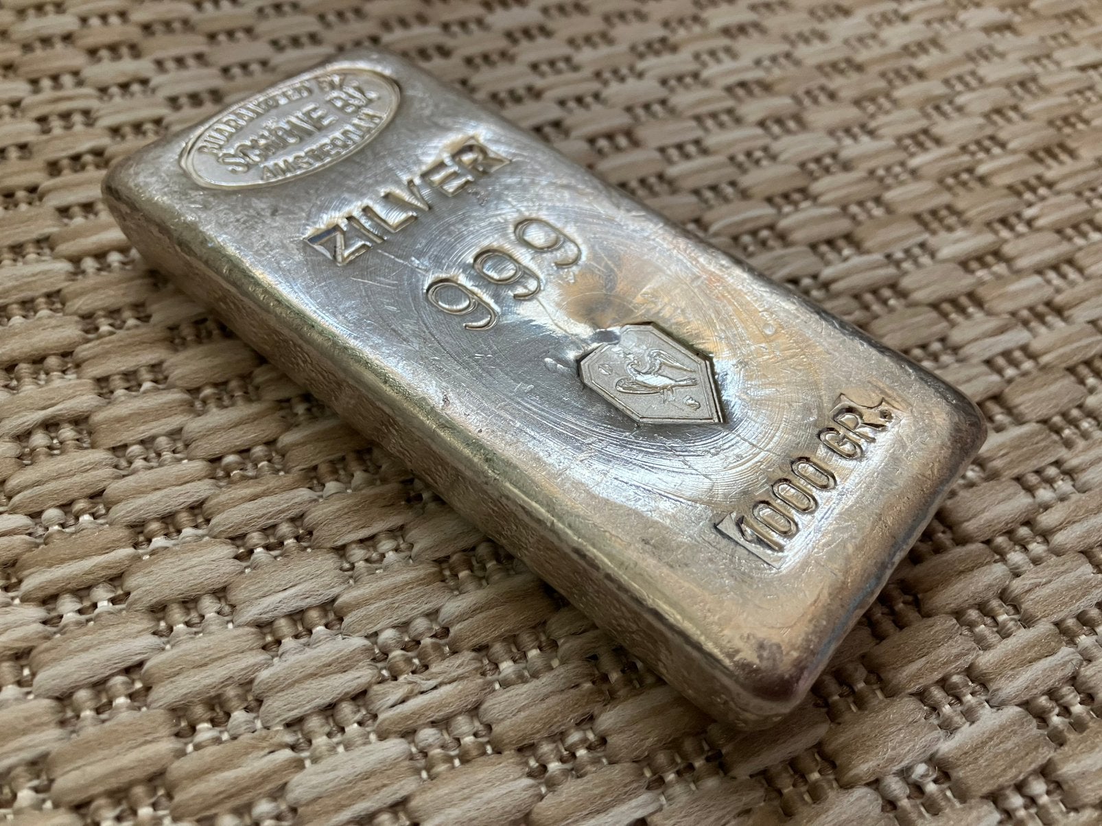 Schöne 1kg zilverbaar, Postzegels en Munten, Edelmetalen en Baren, Ophalen of Verzenden, Zilver