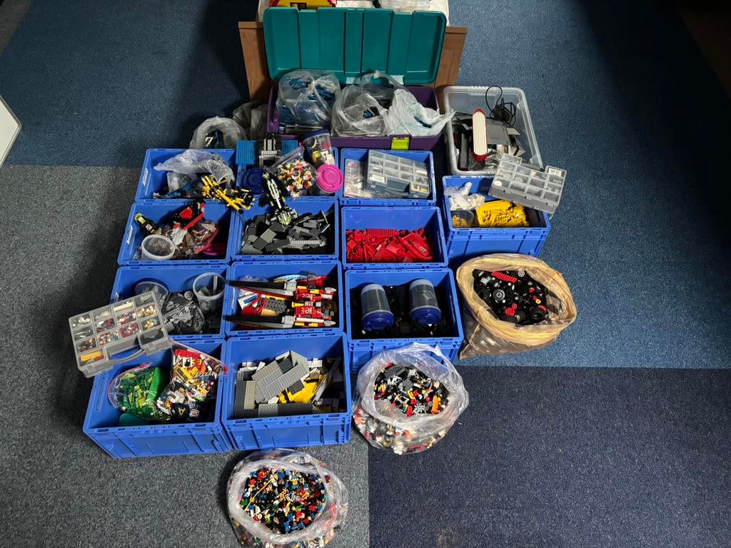 65 KILO LEGO, Kinderen en Baby's, Speelgoed | Duplo en Lego, Ophalen