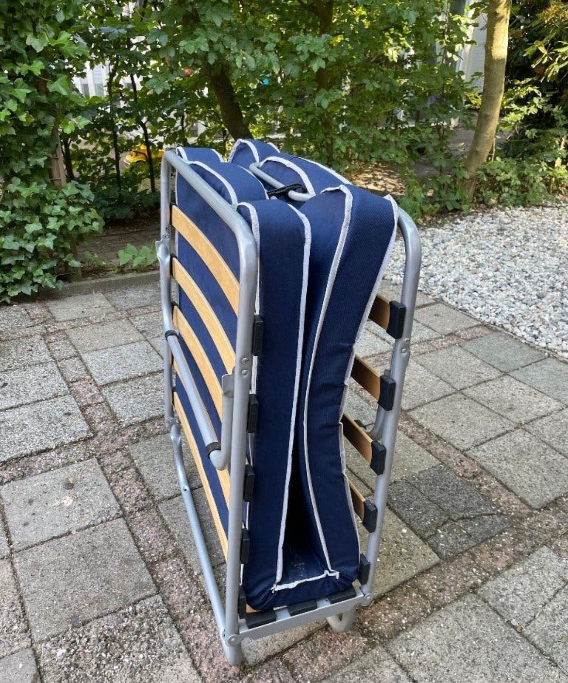 opklapbedden met matras - ideaal voor logees, Gebruikt, Eenpersoons, Blauw, Ophalen of Verzenden