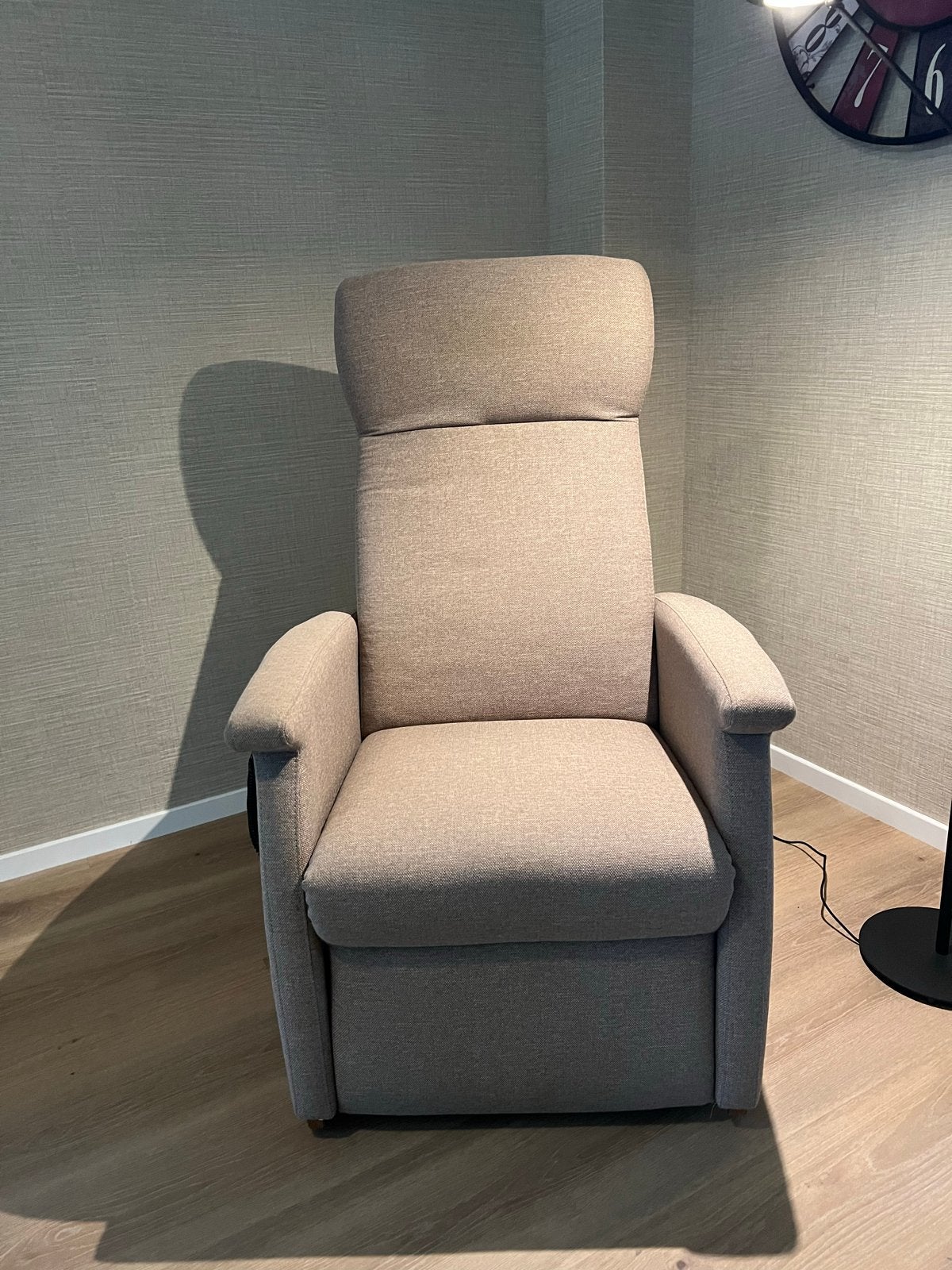 FitFORM Sta-op Stoel - in keurige staat., Ophalen, Zo goed als nieuw, Stof, 75 tot 100 cm