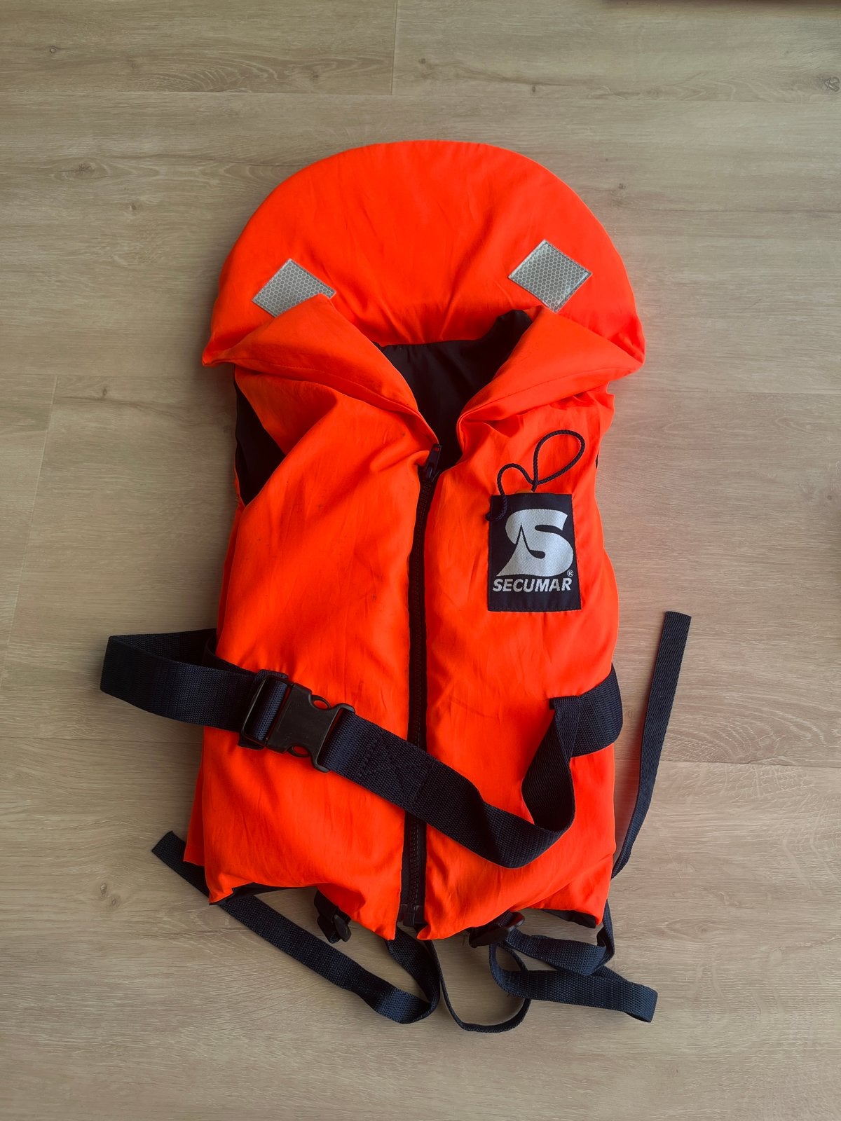 Reddingsvest Secumar Bravo 30-40 kg, Watersport en Boten, Ophalen of Verzenden, Zo goed als nieuw, Overige typen