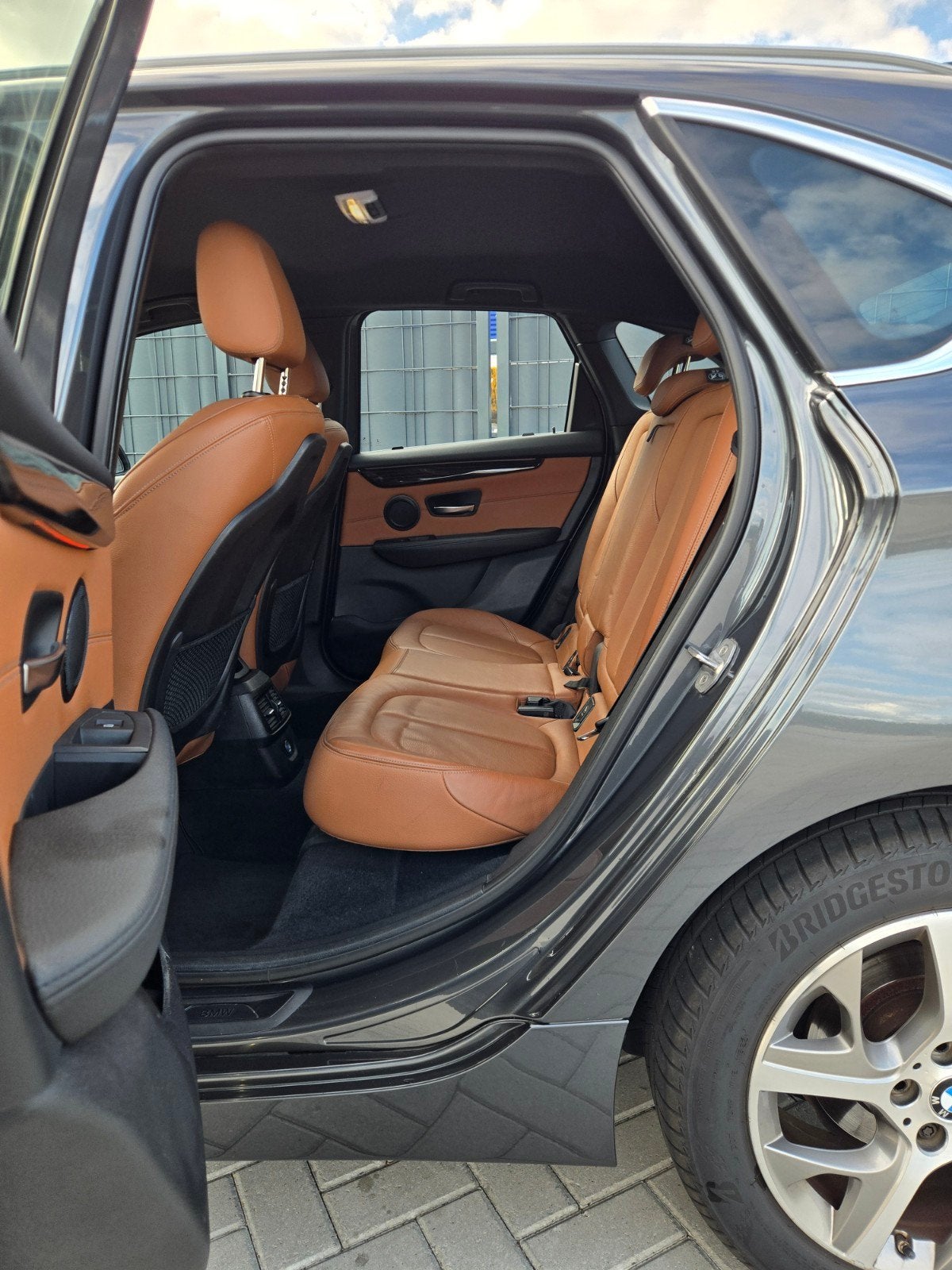 Foto 7 van BMW 218i Active Tourer Luxury | Automaat | 133.500 km NAP