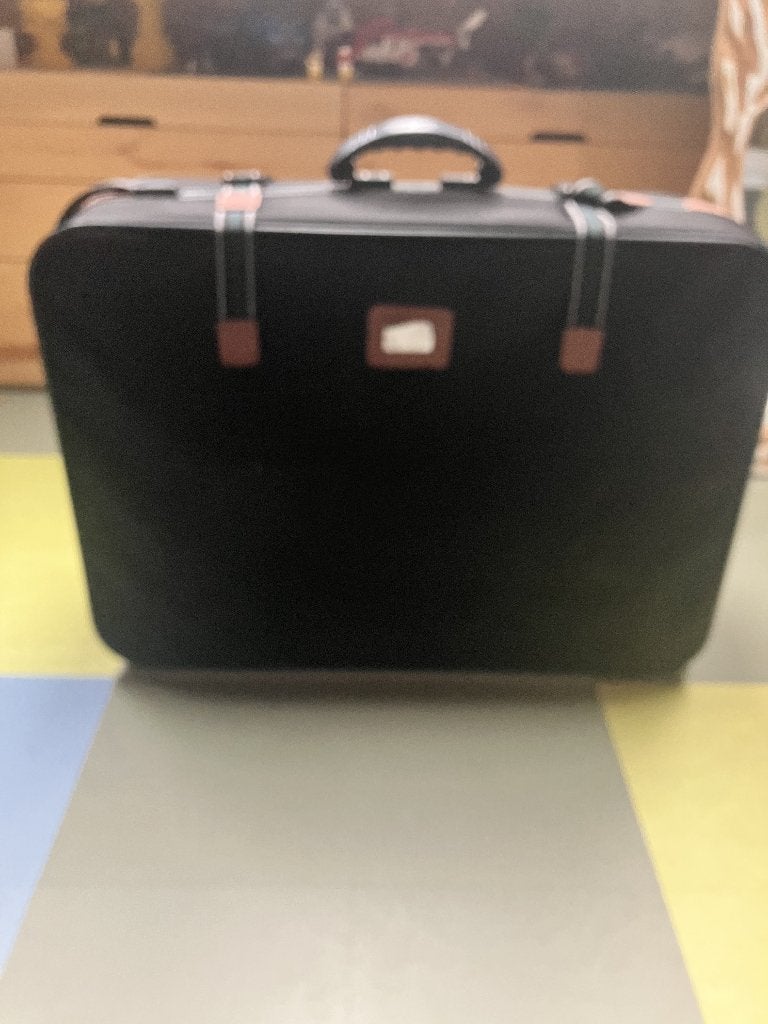 Zwarte zachte koffer met ritsvakken, 60 tot 70 cm, Wieltjes, Gebruikt, Ophalen of Verzenden