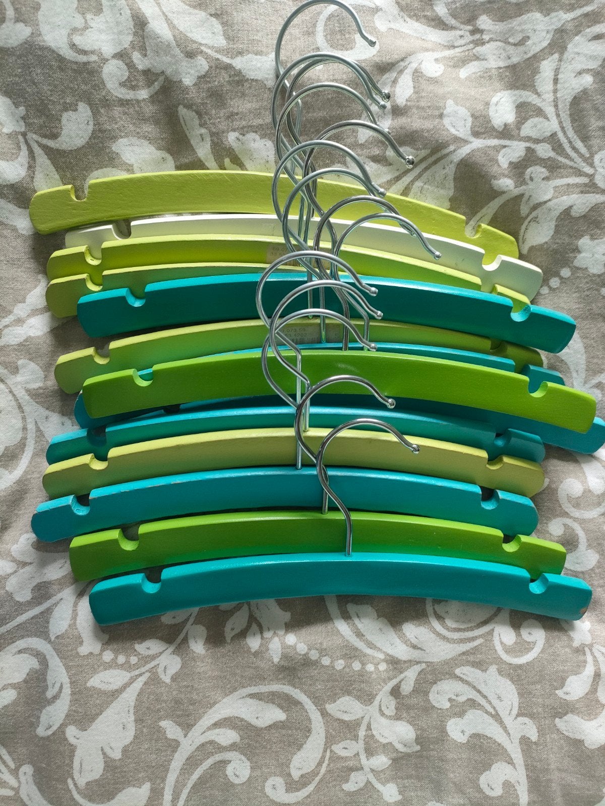 Baby kledinghangers GRATIS, Kleding | Dames, Kledinghangers, Ophalen, Zo goed als nieuw, Hout, Kinderen