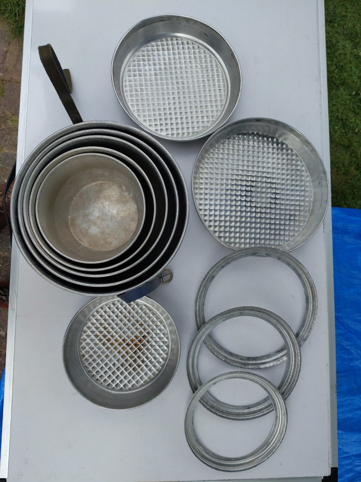 Set van aluminium pannen met bakpannen en ringen, Caravans en Kamperen, Ophalen of Verzenden, Gebruikt
