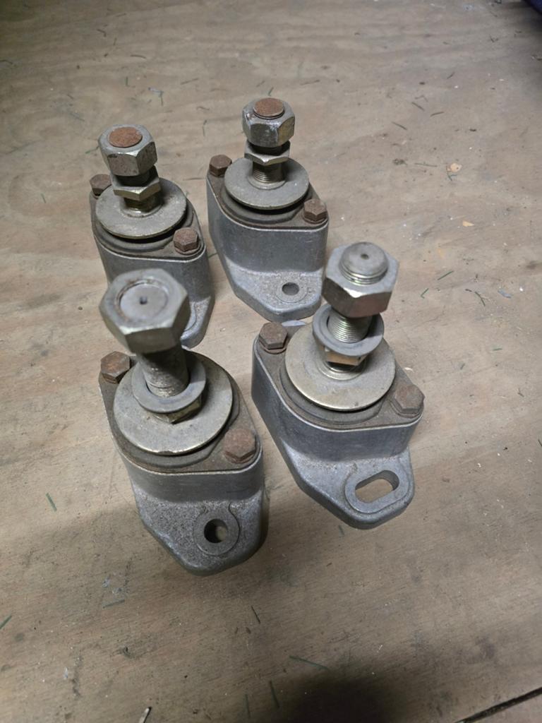 Set van 4 gebruikte motorsteunen, Ophalen of Verzenden, Gebruikt
