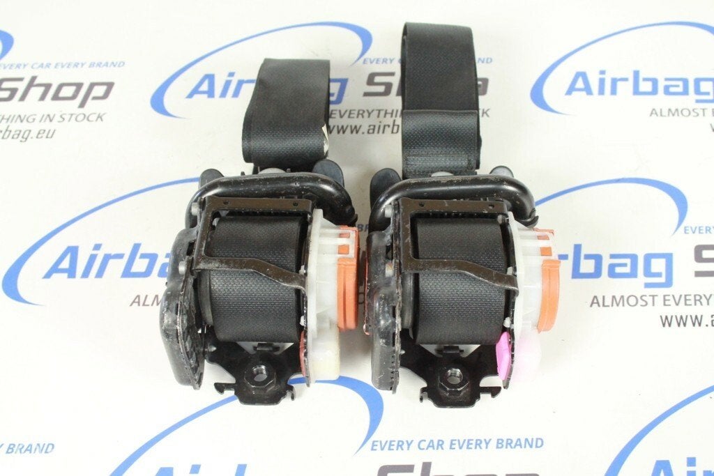 2 gordels + 1 x spanner nissan qashqai (2013-heden), Auto-onderdelen