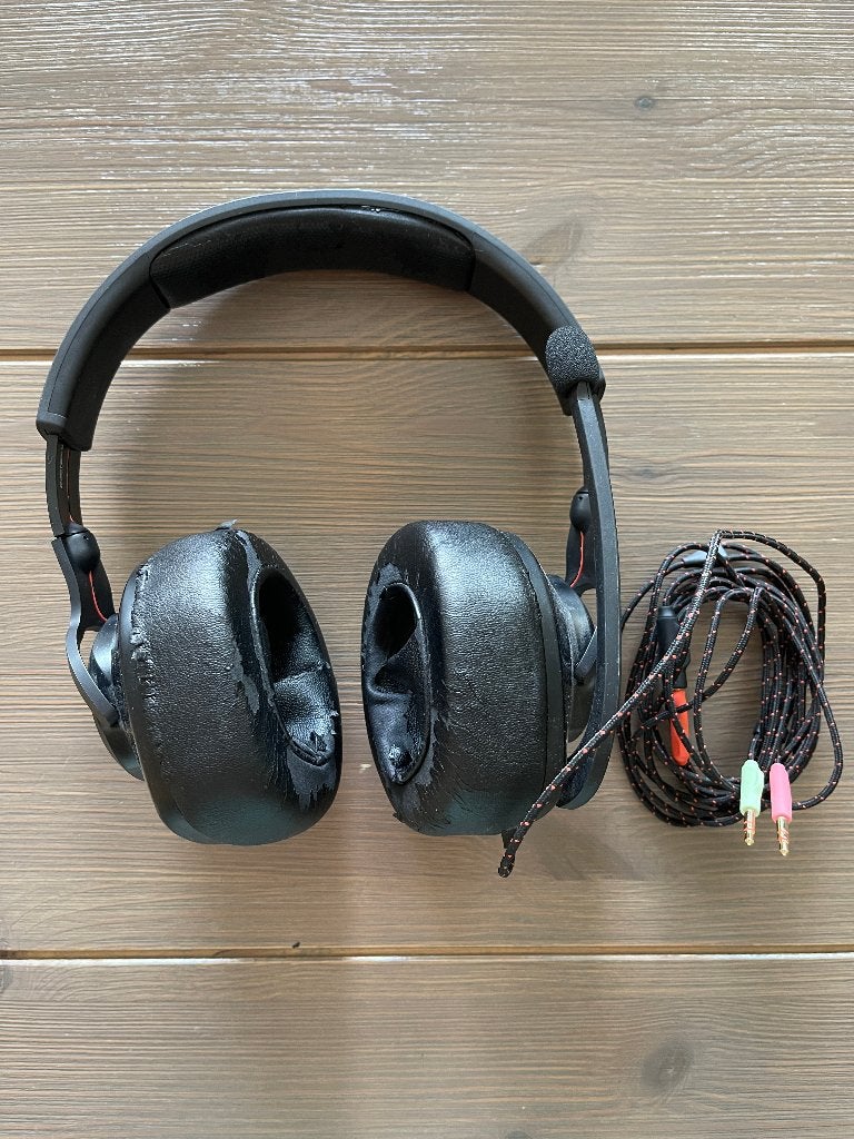 JBL Quantum 200 Gaming Headset, Computers en Software, Headsets, Ophalen, Gebruikt, JBL, Mute-functie