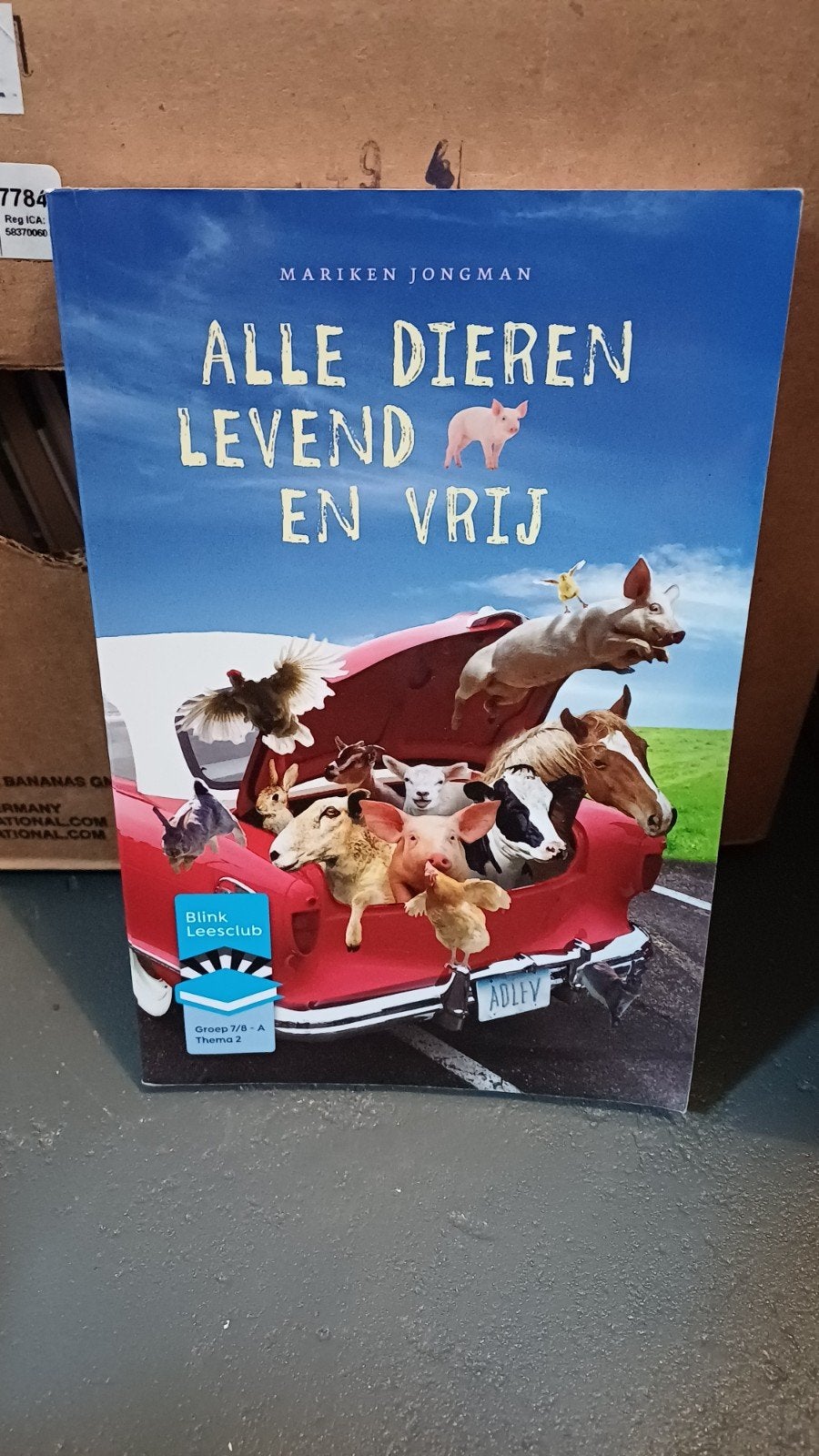 Alle Dieren Levend en Vrij - Mariken Jongman, Ophalen of Verzenden, Zo goed als nieuw, Mariken Jongman, Fictie algemeen