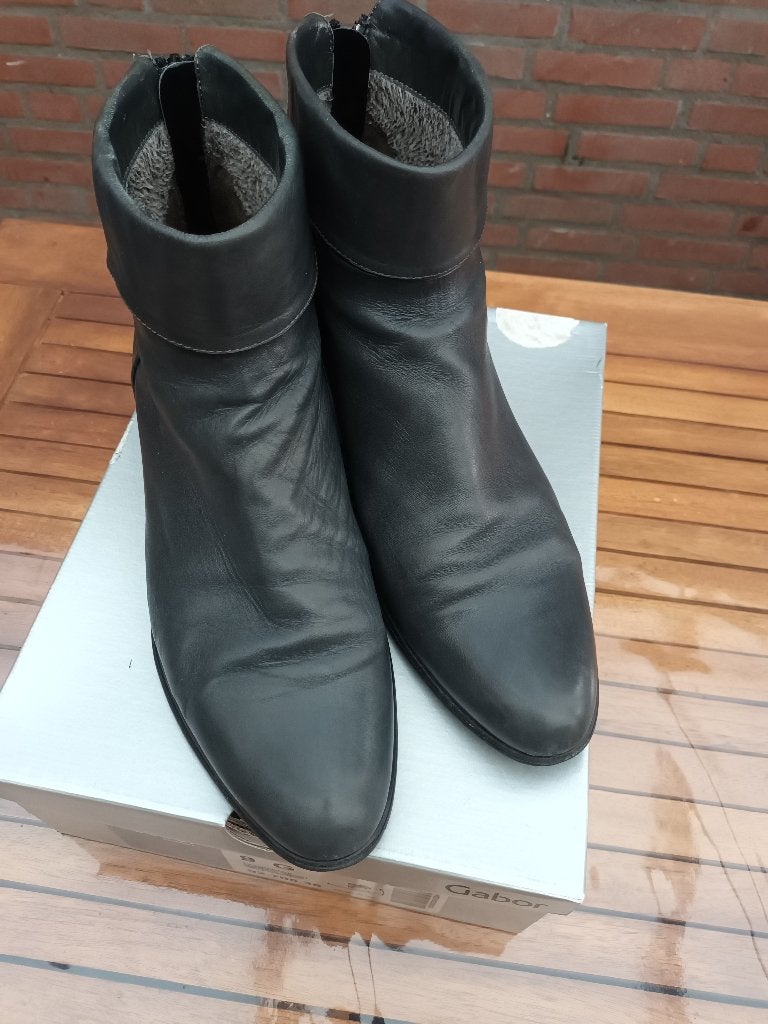 Damesschoenen/laarsjes maat 43, Kleding | Dames, Ophalen of Verzenden, Grijs, Gedragen, Lage of Enkellaarzen