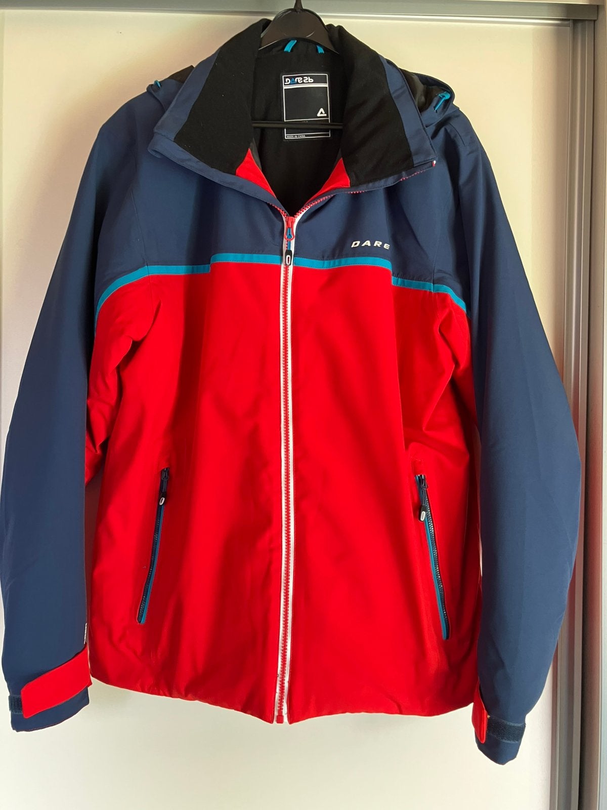 Herenjas rood/blauw Dare2b maat 52-54, Ophalen of Verzenden, Zo goed als nieuw, Maat 52/54 (L), Rood