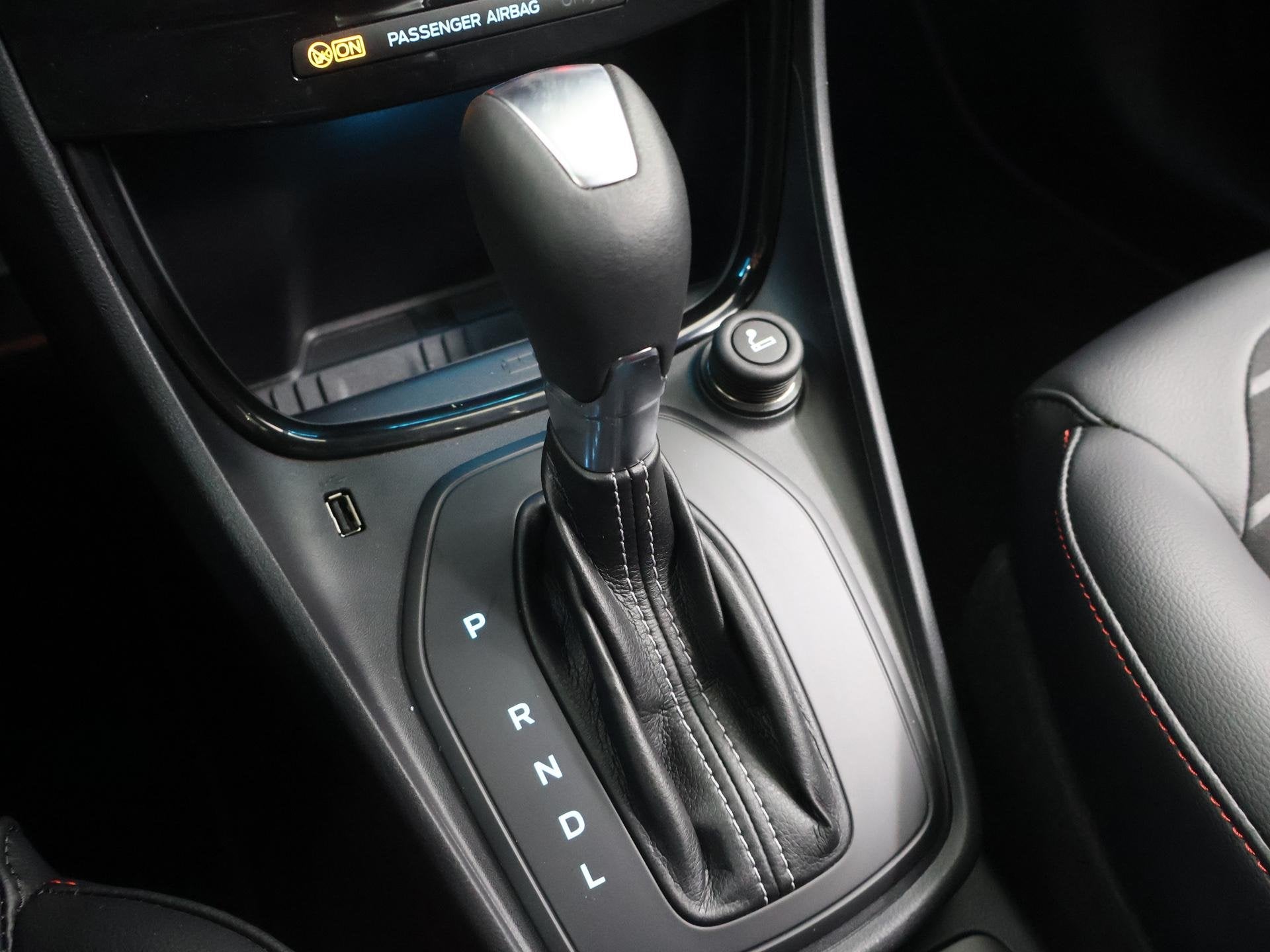 Foto 26 van Ford Puma 1.0 EcoBoost Hybrid ST-Line X | Winterpakket | Cru
