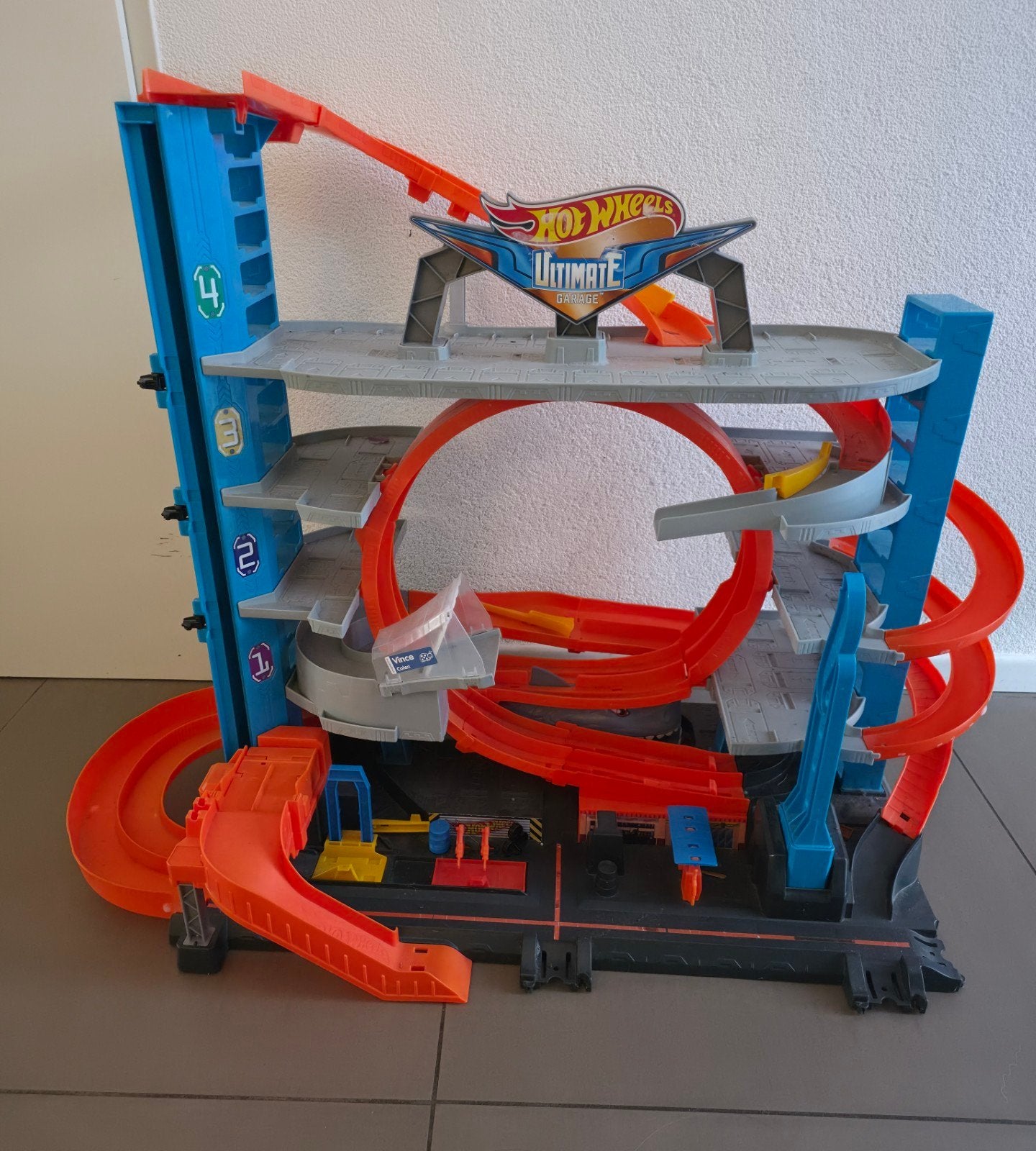 Hot Wheels Ultimate Garage met haai - Zo goed als nieuw, Ophalen, Gebruikt, Handmatig, Hot Wheels