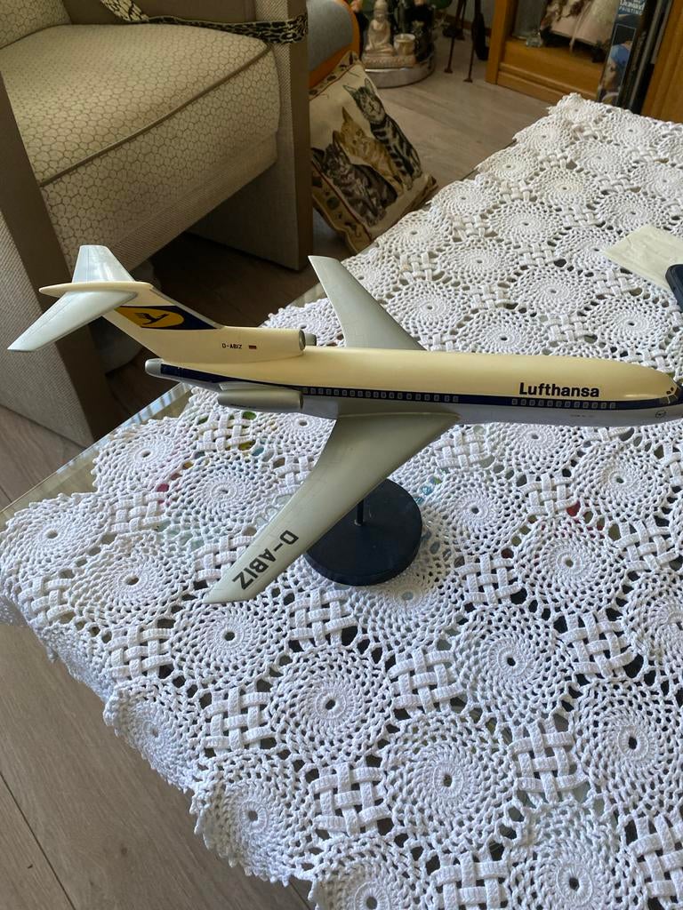 Lufthansa Boeing 727 schaalmodel - D-ABIZ, Overige merken, Ophalen of Verzenden, Zo goed als nieuw, Groter dan 1:72
