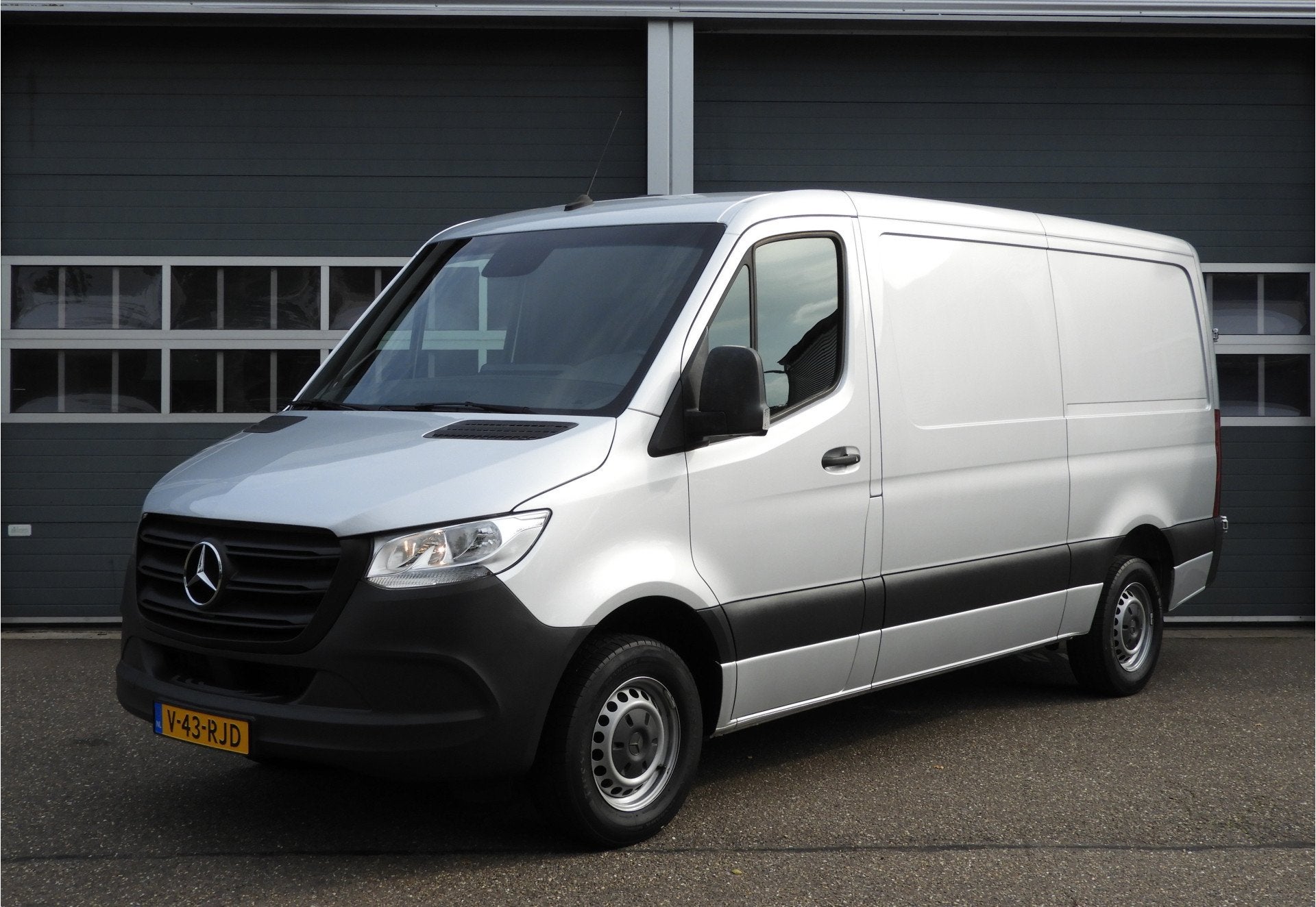 Mercedes-Benz Sprinter 315 1.9 CDI L2H1 RWD | TREKHAAK | CAM, Verwarmde buitenspiegels, Achterwielaandrijving, Gebruikt, Euro 6
