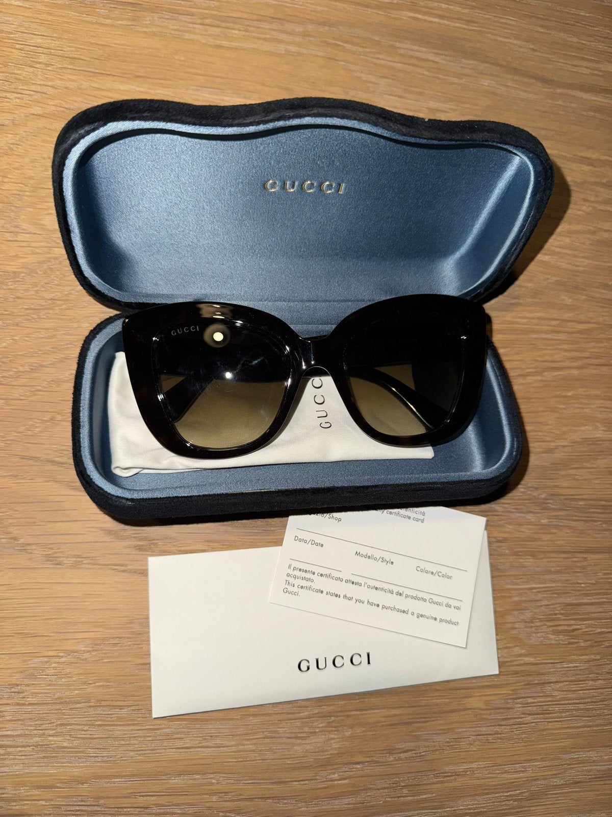 Gucci Butterfly zonnebril, Overige merken, Zonnebril, Bruin, Ophalen of Verzenden