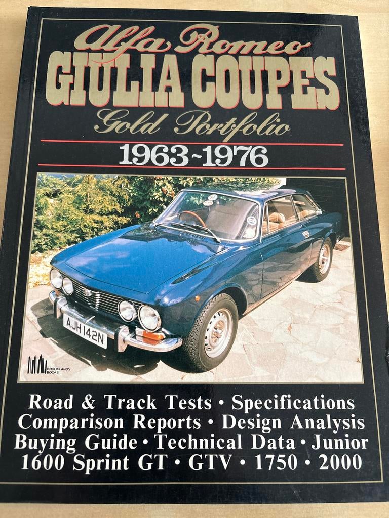 Alfa Romeo Giulia Coupes Gold Portfolio 1963-1976, Verzenden, Zo goed als nieuw, Alfa Romeo