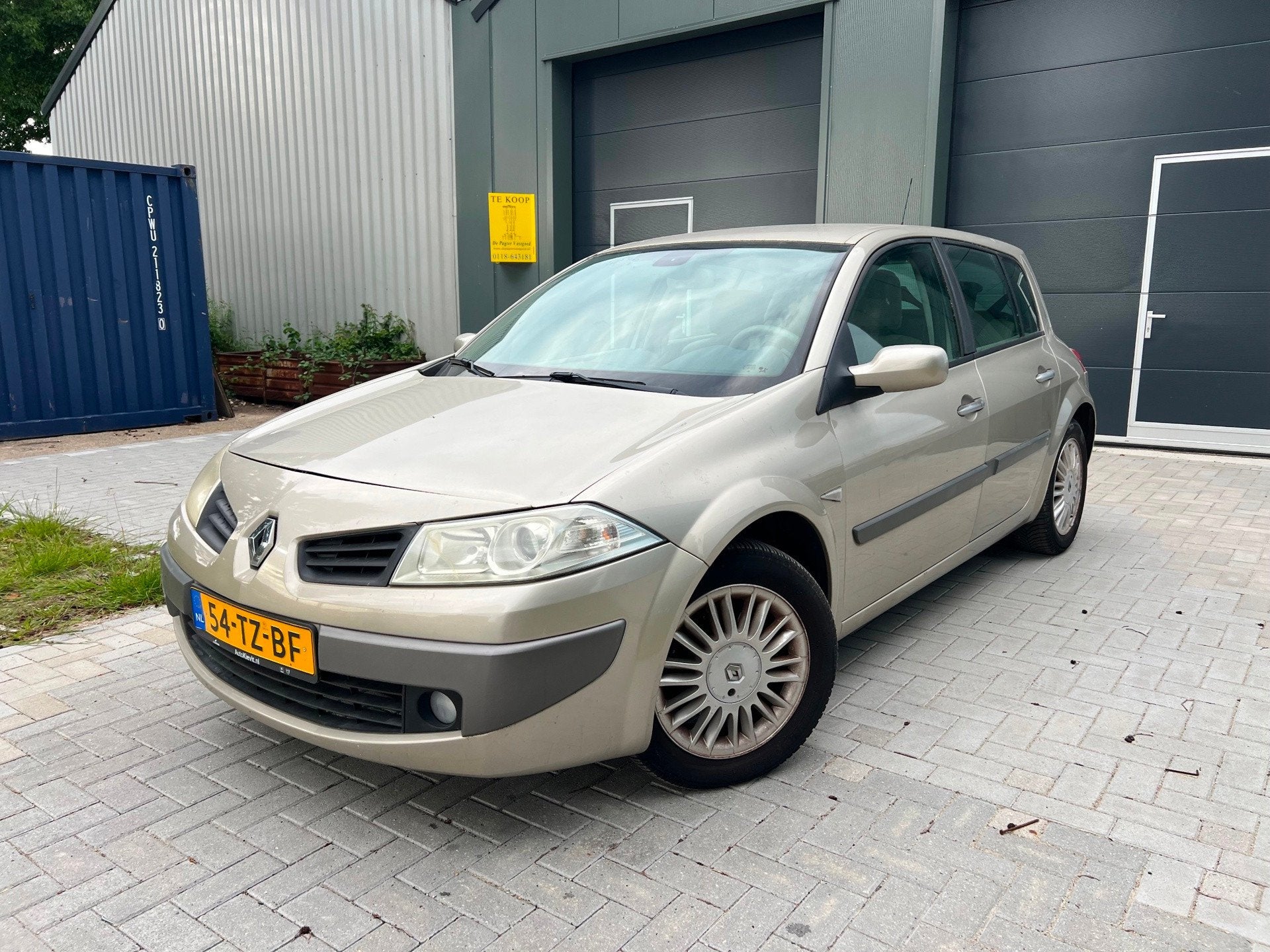 Renault Mégane 2.0-16V Privilège Automaat, Auto's, Renault, 1998 cc, 135 pk, Gebruikt, 4 cilinders
