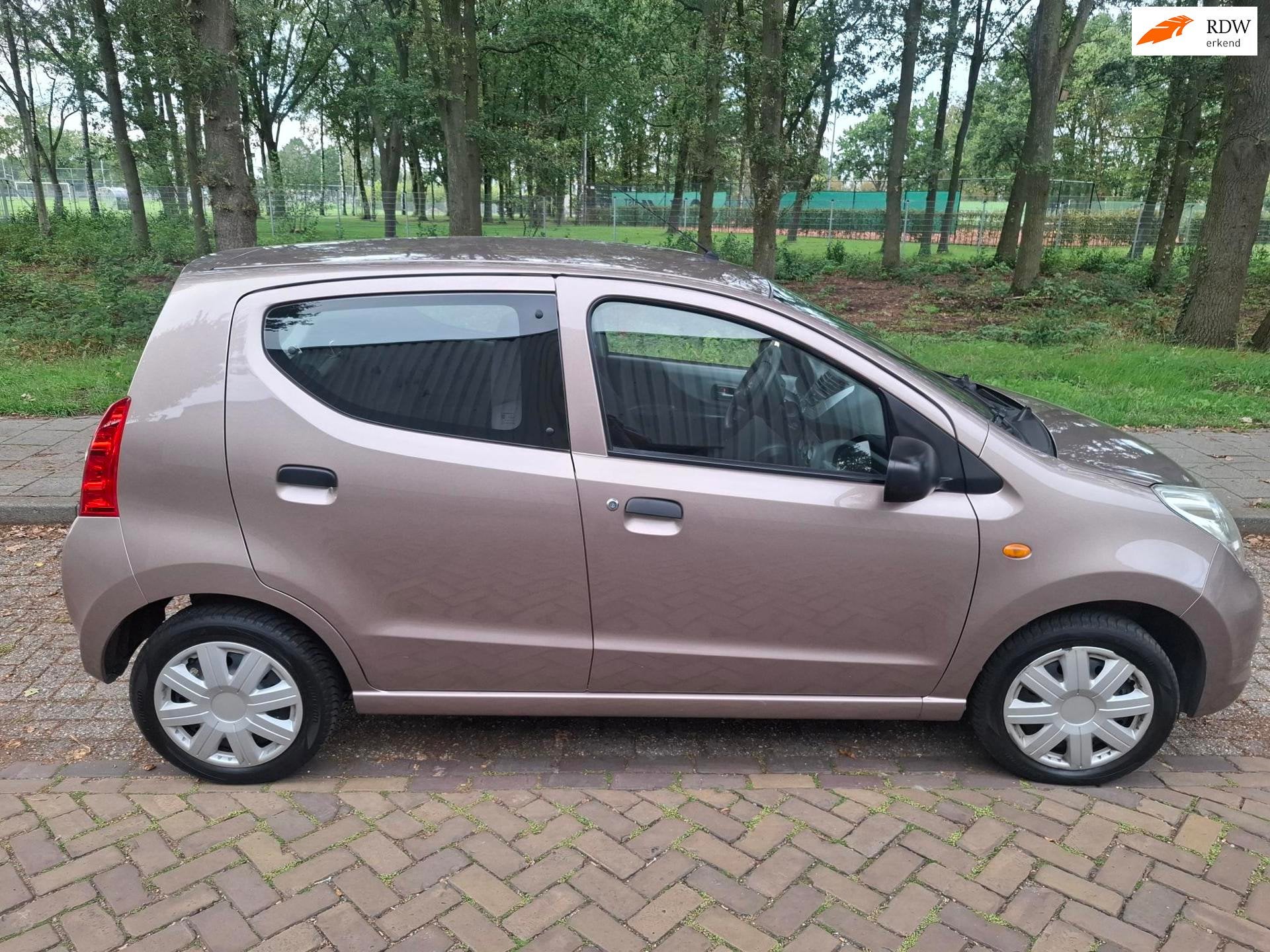 Suzuki Alto 1.0 Comfort Plus APK 9-2027, Voorwielaandrijving, Euro 5, Stof, Gebruikt