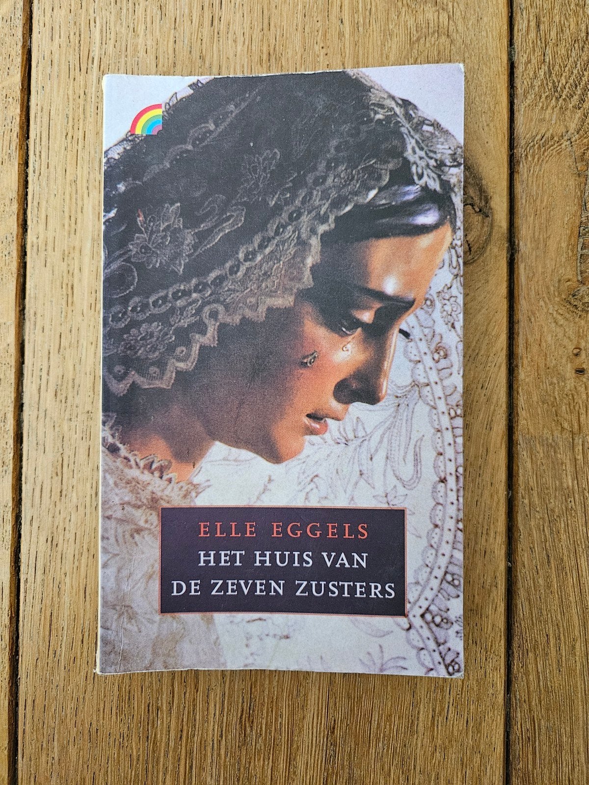 Elle Eggels - Het huis van de zeven zusters, Boeken, Ophalen of Verzenden, Gelezen, Elle Eggels