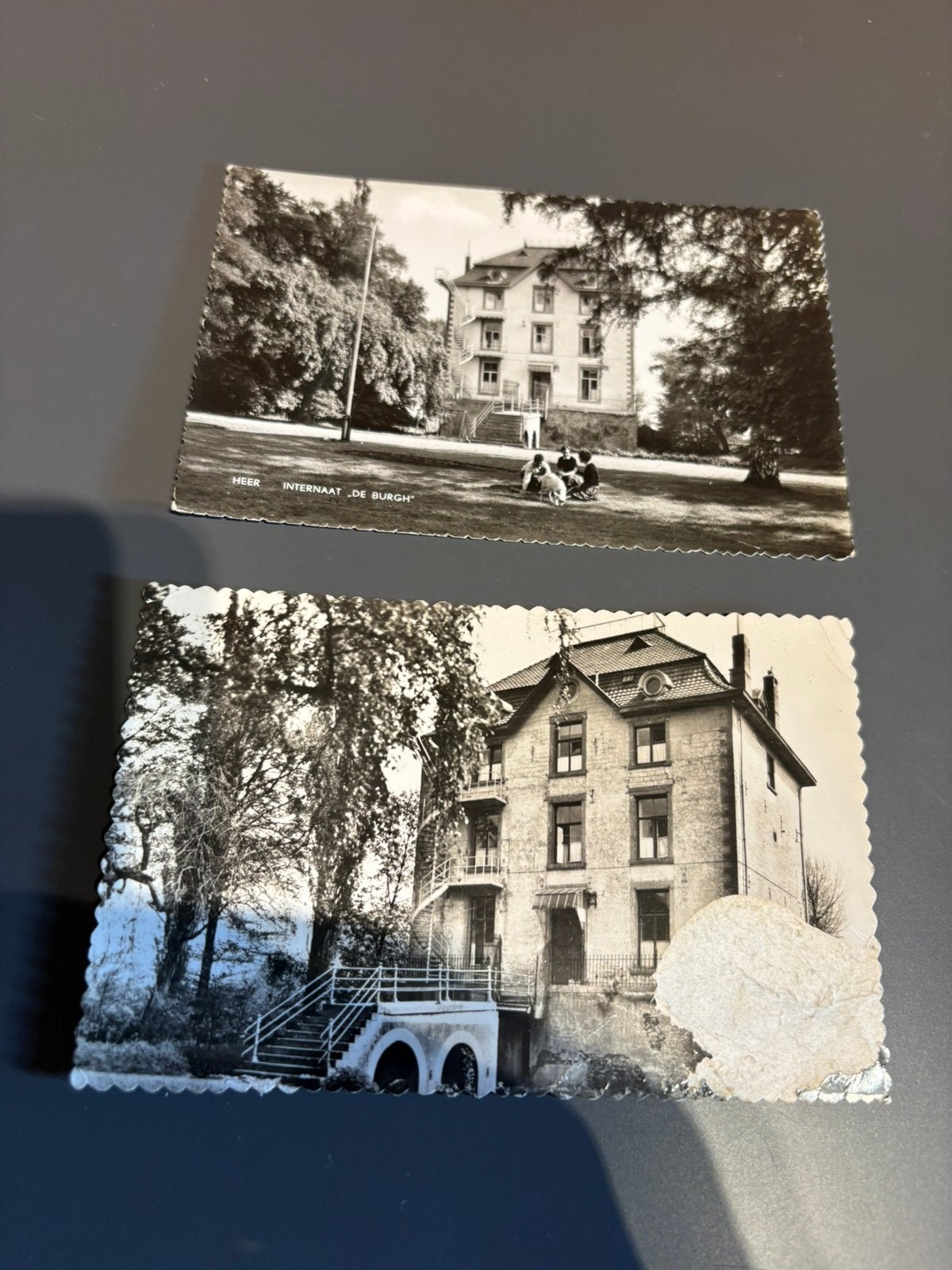 2 Oude Ansichtkaarten Heer (Maastricht) – Internaat De Burgh, Verzenden, 1940 tot 1960, Limburg