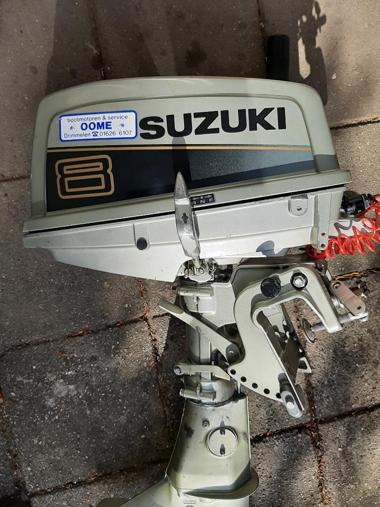 Nette Suzuki 8pk Buitenboordmotor, Ophalen, 5 tot 10 pk, Zo goed als nieuw, Buitenboordmotor