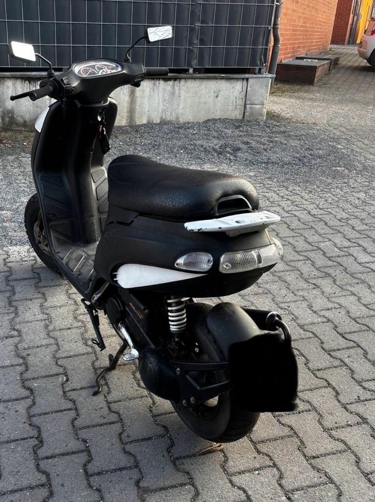 Gilera piaggio puch typhoon nrg ntt carbon glaasjes  NIEUW, Ophalen of Verzenden, Nieuw, Overige typen, Piaggio