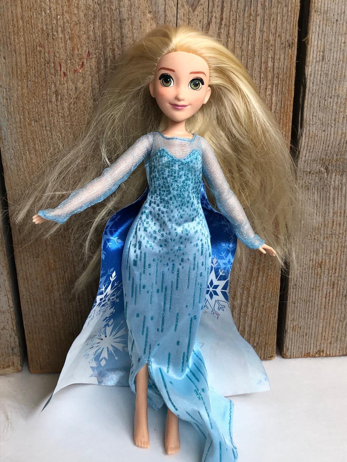 Disney prinses blauw met Frozen Elza jurk, Ophalen of Verzenden, Zo goed als nieuw, Barbie