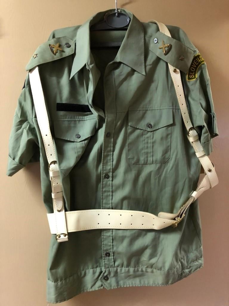 Uniform, overhemd Slowaakse militaire politie, Ophalen of Verzenden, Landmacht, Overige gebieden, Embleem of Badge