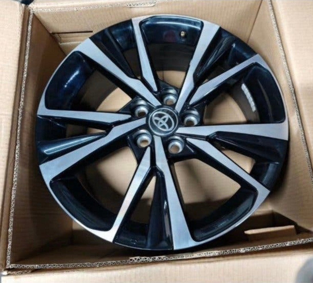 Te koop 18 inch velgen 5x114,3, Ophalen, 18 inch, Zomerbanden, Velg(en)