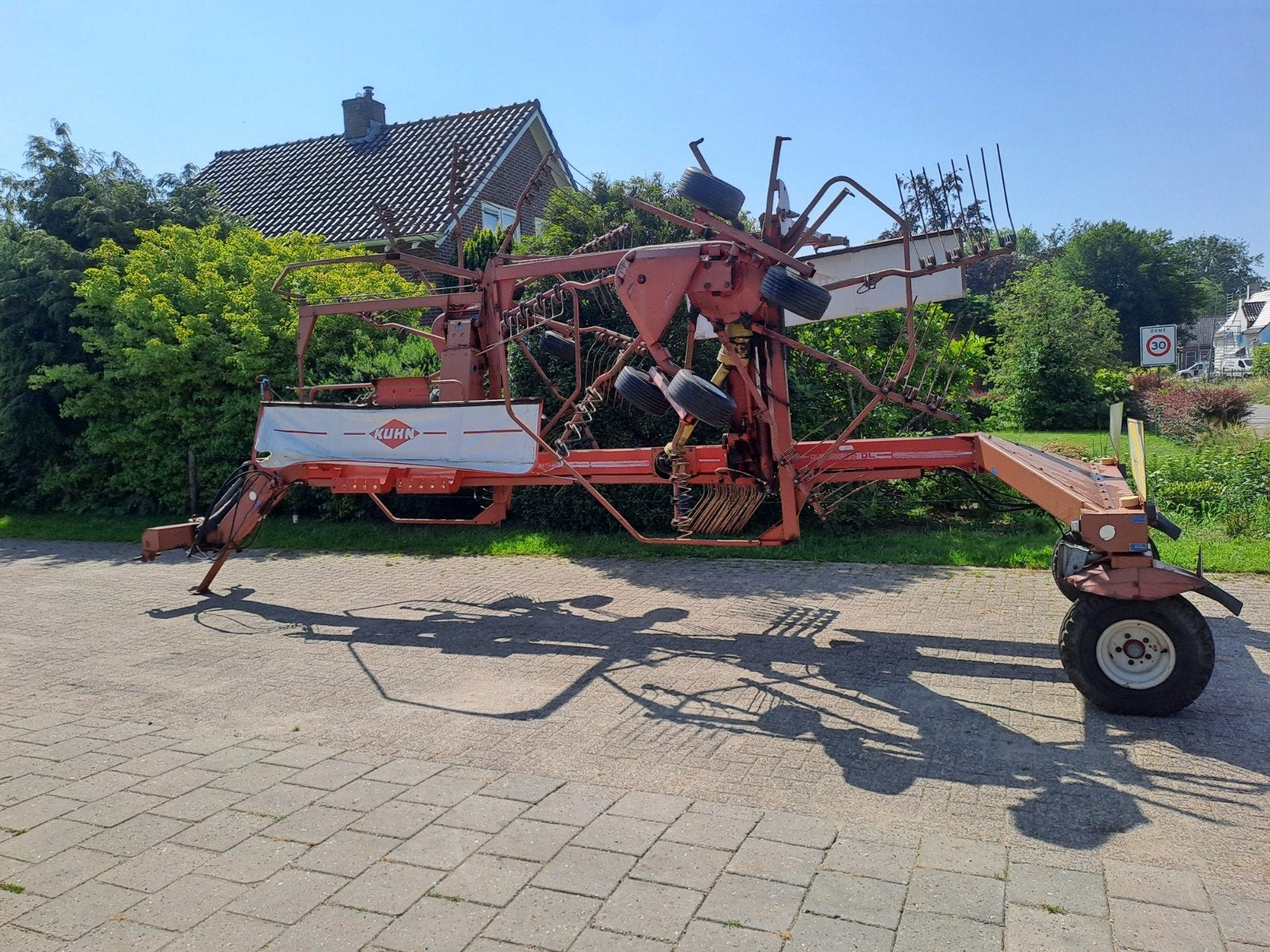 Kuhn 7302 dubbele zwadhark wiers duiner, Zakelijke goederen, Ophalen, Veehouderij, -, -