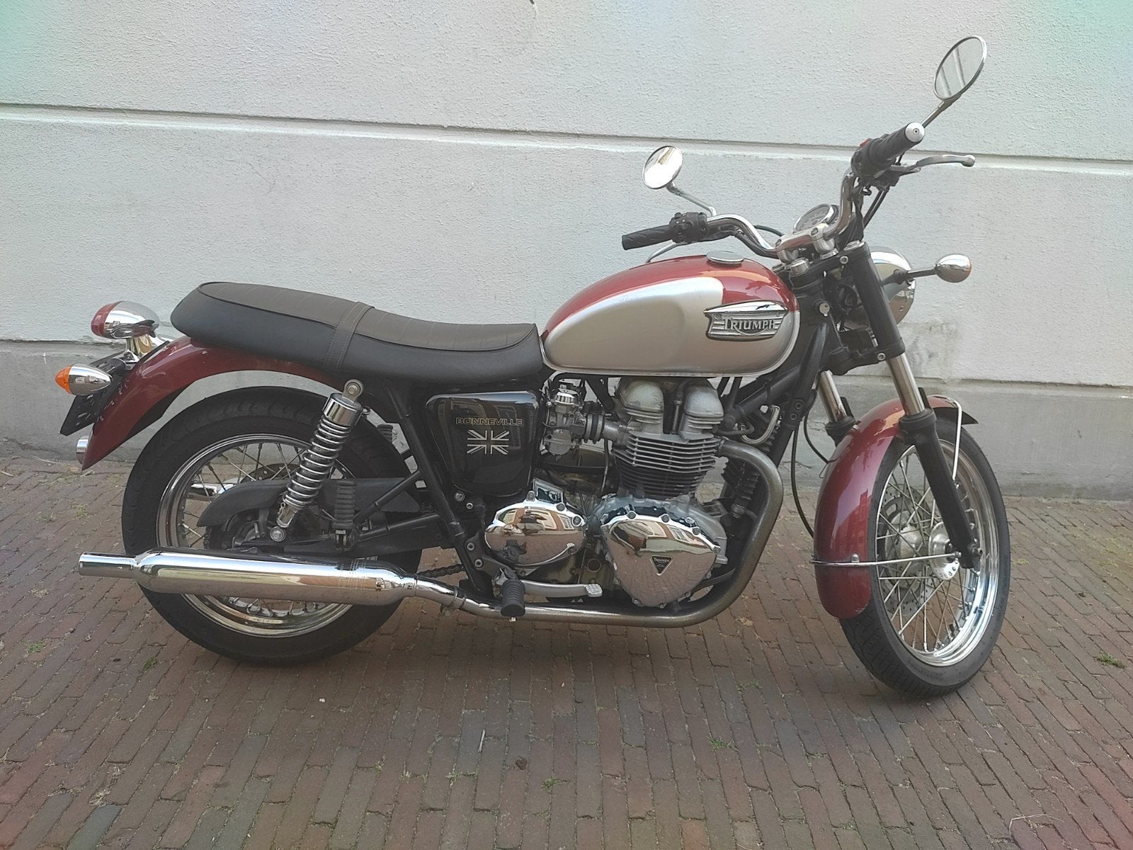 Triumph Bonneville t 100 908 md, 2 cilinders, 790 cc, Motorrijbewijs A, Meer dan 35 kW