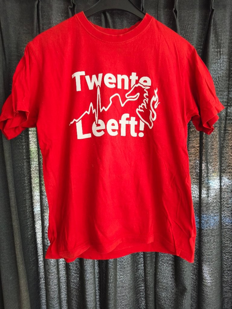 FC Twente Leeft t shirt, Ophalen of Verzenden, Gedragen, Maat 46 (S) of kleiner, Rood