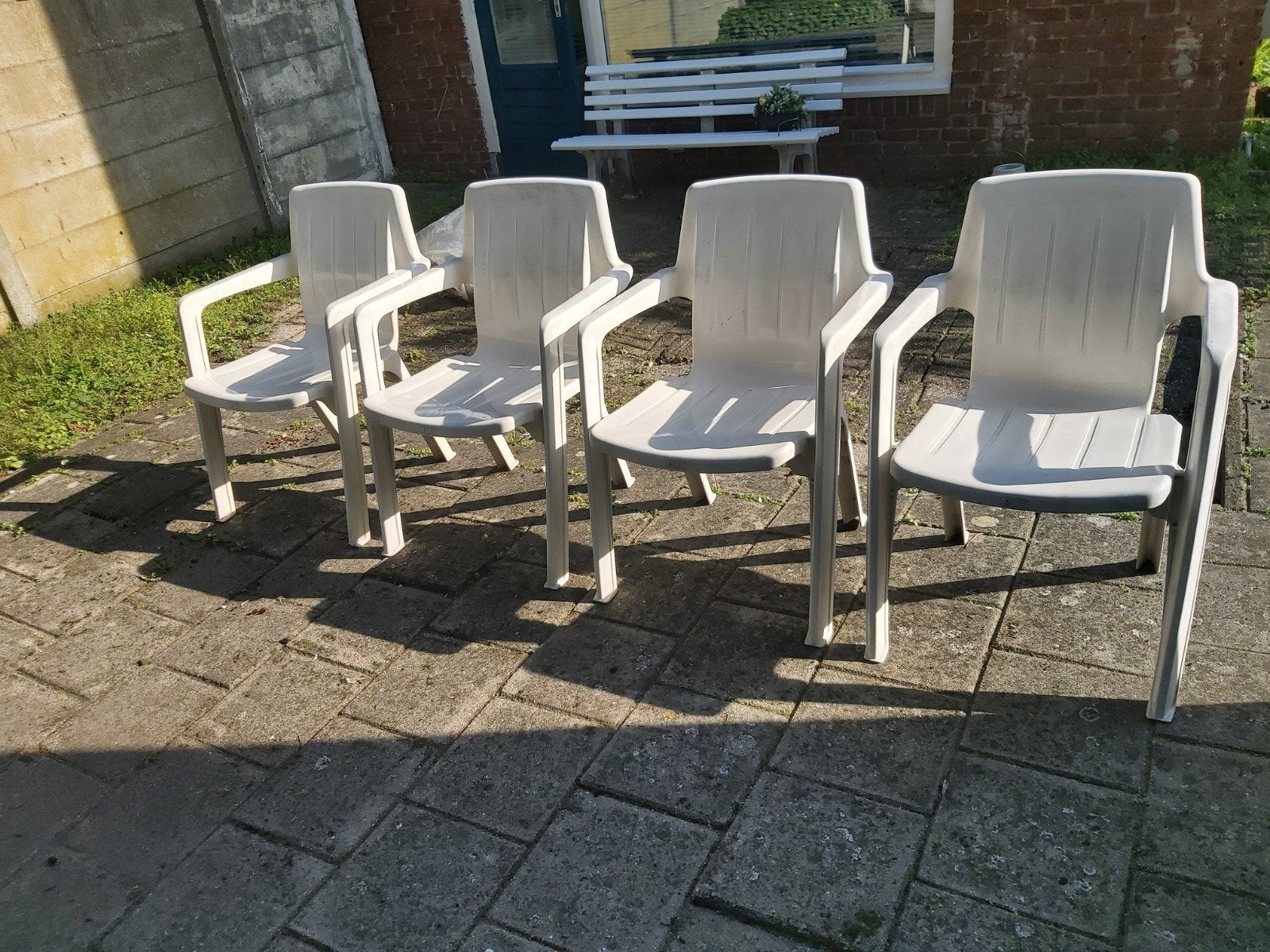 Vier kunststof tuinstoelen Jardin, Ophalen, Gebruikt, Kunststof
