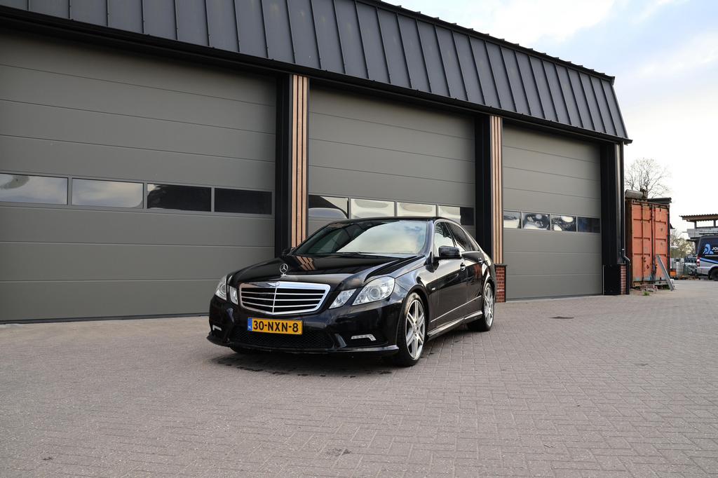 Mercedes-Benz E-Klasse E350cgi Sedan Aut7 W212 2010 Zwart, Automaat, Euro 5, Achterwielaandrijving, 2000 kg